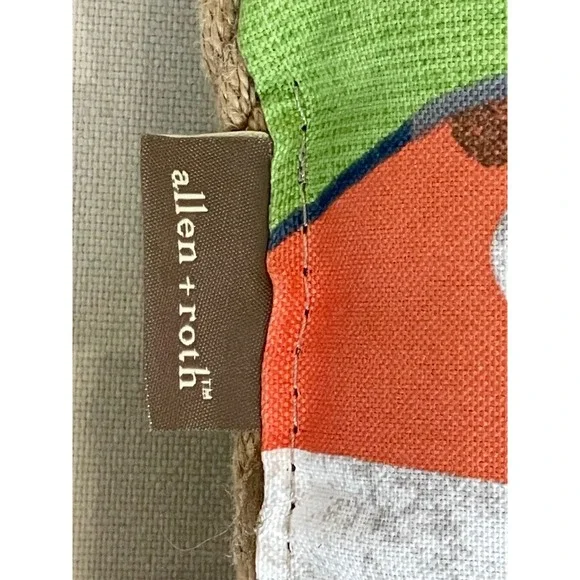Parrot Bird Indoor/Outdoor Throw Pillows Square Rope Edge Allen + Roth Set 2 - Picture 8 of 9